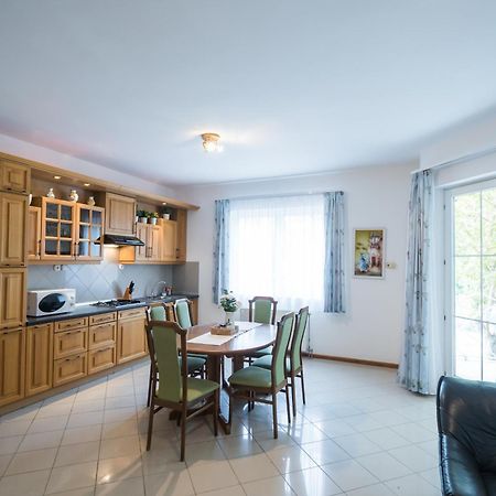 Gyorfi Apartmanhaz زاماردي المظهر الخارجي الصورة