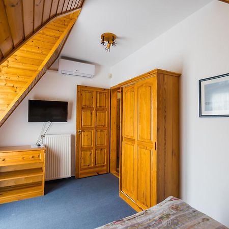 Gyorfi Apartmanhaz زاماردي المظهر الخارجي الصورة