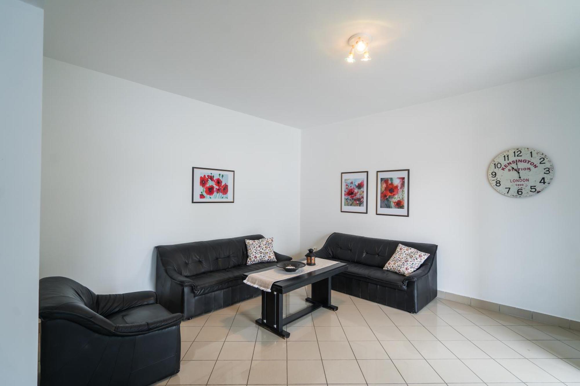 Gyorfi Apartmanhaz زاماردي المظهر الخارجي الصورة